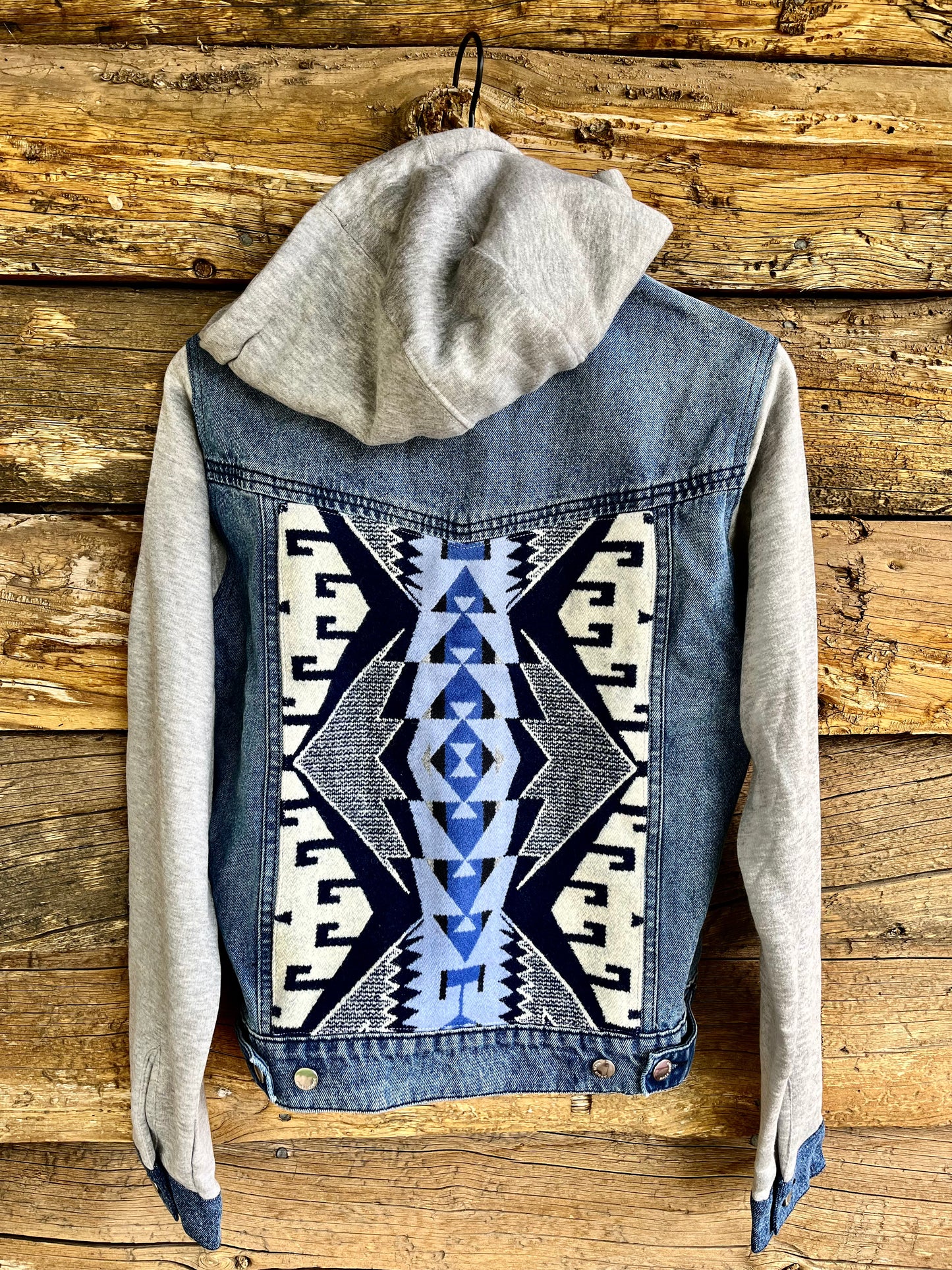 Pendleton Patch Hooded Jacket ￼