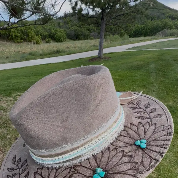Laredo Custom Hat Bar photo 14 of 15